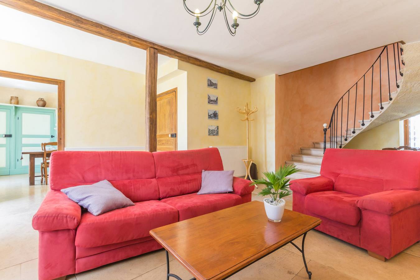 Maison chaleureuse à Éringes avec jardin et parking inclus in Éringes, Région de Montbard