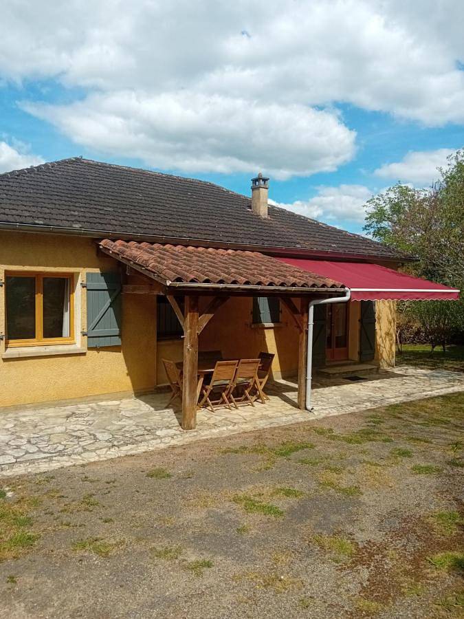 Location de vacances pour 6 personnes, avec vue et jardin à Florimont-Gaumier - 3