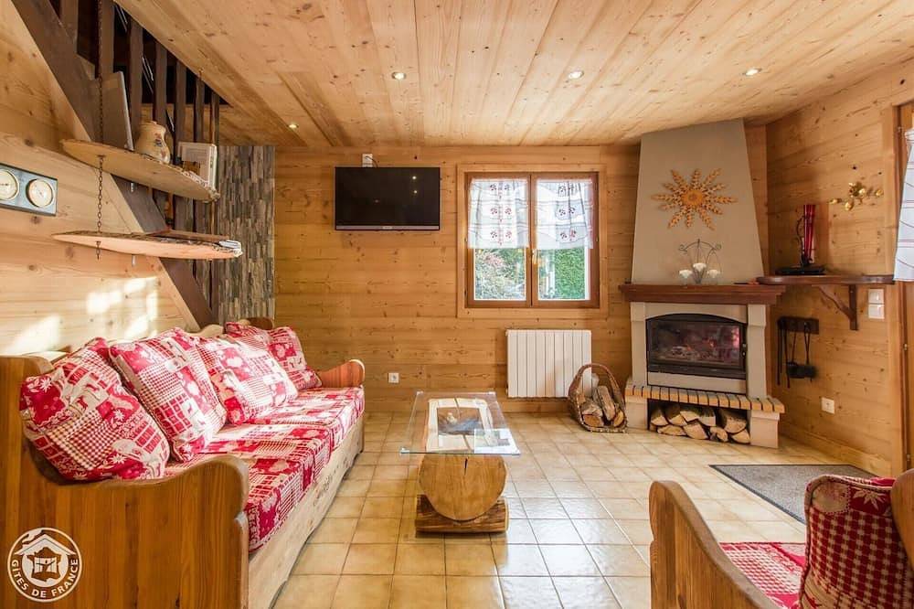 Chalet Cerca de las pistas. Tranquilo confort wifi mascotas bienvenidas in Thônes, Región de Annecy