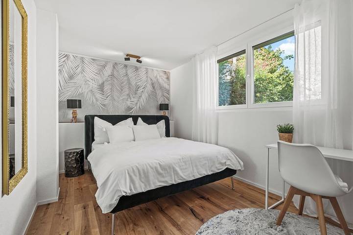 Ganze Wohnung, Ebenerdiges- Bodensee- Apartment mit Terrasse und kleinem Garten in Kreuzlingen 3 Ziil, Kreuzlingen
