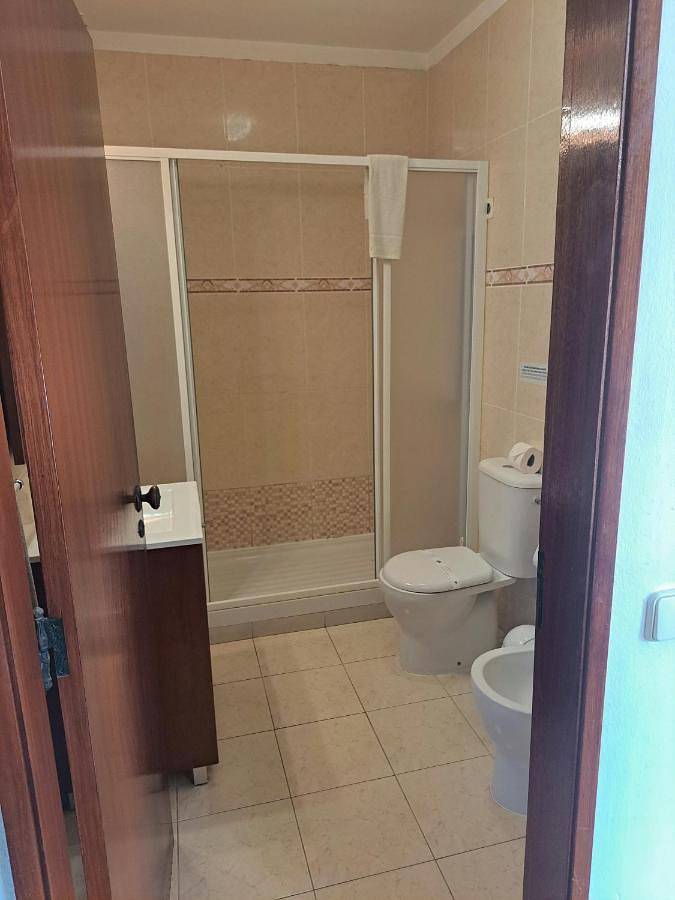 Chambre d’hôte pour 2 personnes, avec piscine et vue ainsi que jardin et bassin pour enfant à Albufeira - 2