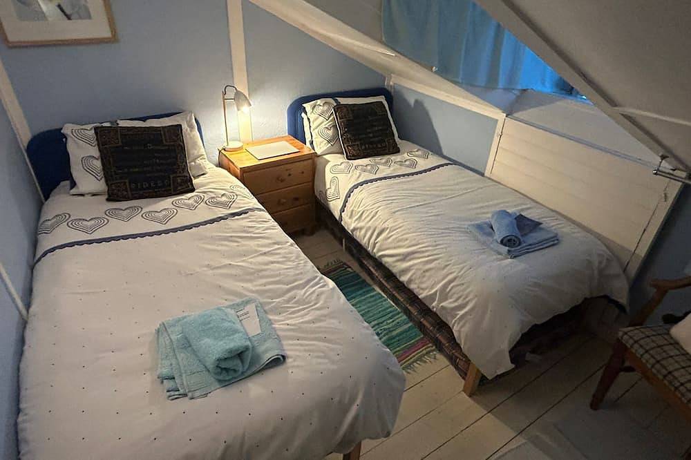 Quirky Cottage in The Heart Of The Yorkshire Dales. Great reviews. Book early. in Hawes, Yorkshire Dales National Park