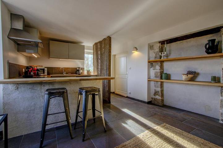 Location de vacances pour 4 personnes, animaux acceptés dans Office De Tourisme De Grignan - 3