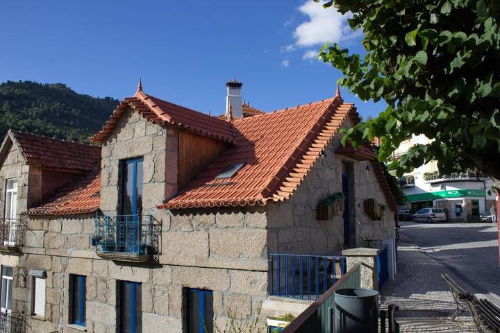 Casa de férias para 4 pessoas, com Varanda e Terraço e ainda Vista em Loriga
