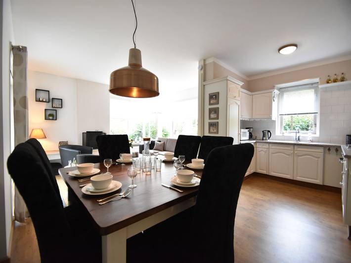 Lovely holiday home in Rijssen-Holten with garden in Holten, Twente