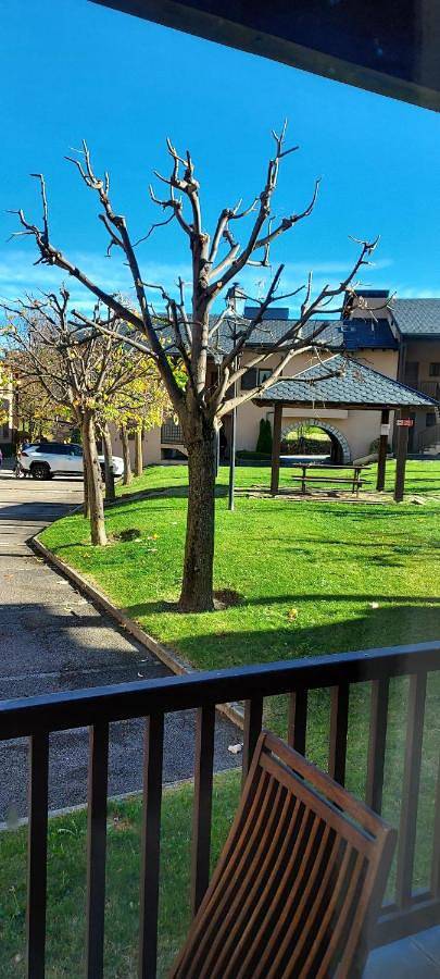 Gîte pour 4 personnes, avec jardin et vue à Err - 4