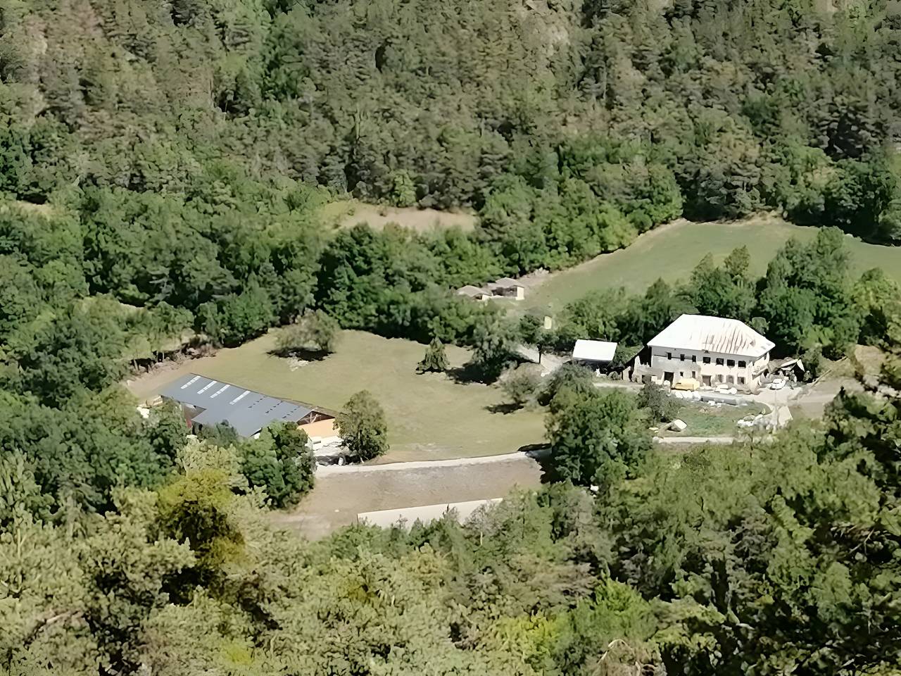 Cottage “À la Ferme du Marquisat” with Mountain View, Wi-Fi and Air Conditioning in Crots, Écrins National Park