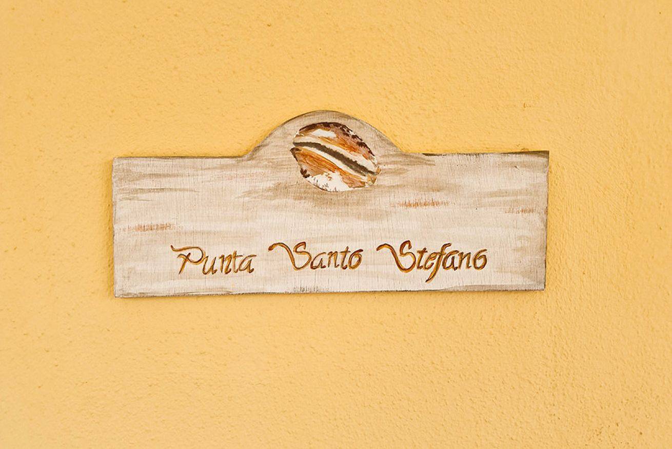 Ganze Wohnung, Ferienwohnung für 2 Personen mit Balkon/Terrasse in Parco Nazionale dell'Arcipelago di La Maddalena, La Maddalena