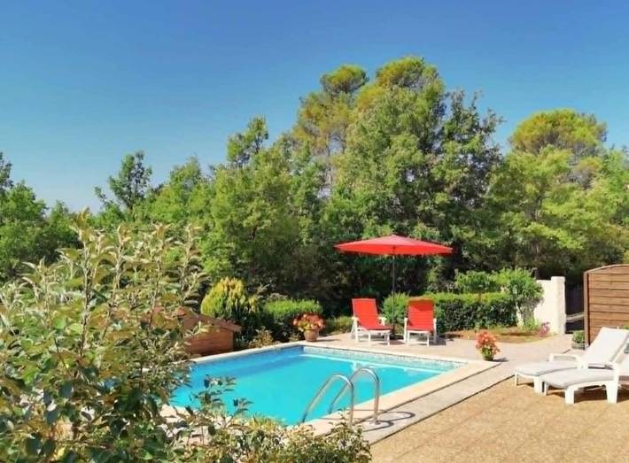 Casa de vacaciones para 4 personas, con jardín además de piscina y vistas - 1