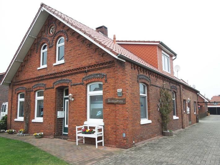 Ferienwohnung für 4 Personen, mit Terrasse und Garten in Detern