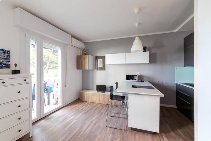 Appartamento intero, *Rinnovato* Piscina/ [+Free Parking] in Lido di Jesolo, Jesolo Centro