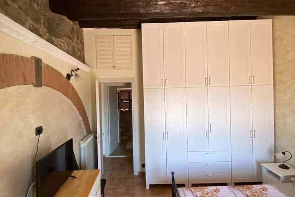 Apartamento entero, Historic Center Ariccia in Ariccia, Castelli Romani