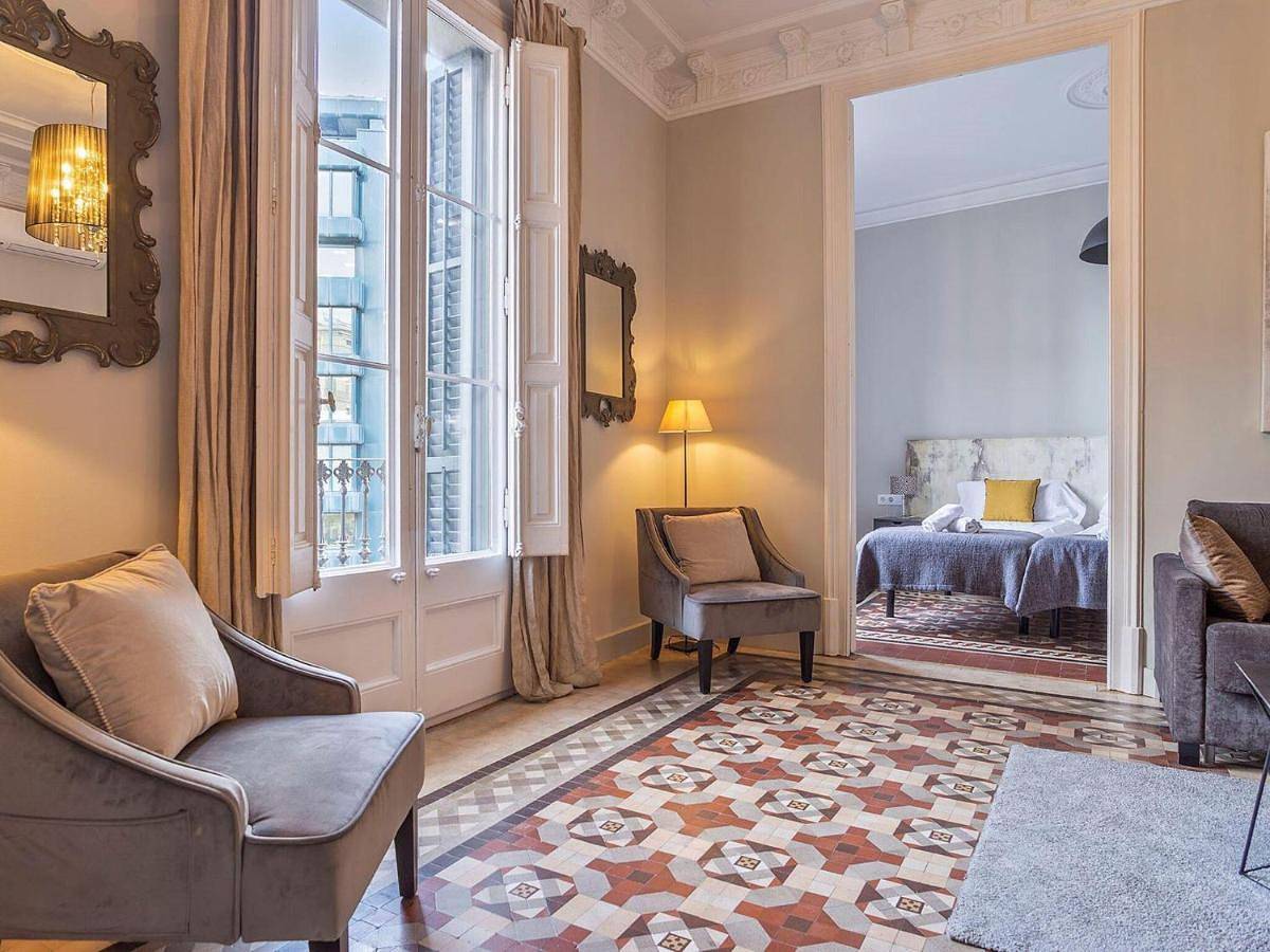 Three-Bedroom Villa in Barcelona Zentrum, Barcelona