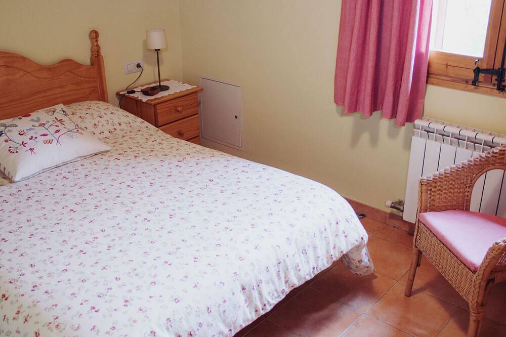 Gîte à Maians avec piscine partagée in Castellfollit del Boix, Pla de Bages DO