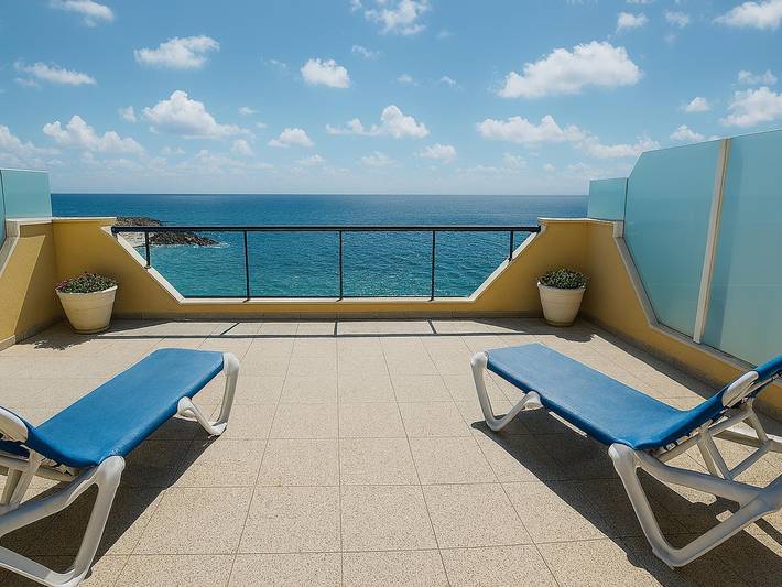 Gîte pour 4 personnes, avec jardin ainsi que piscine et vue sur l’océan, animaux acceptés à Estepona - 4