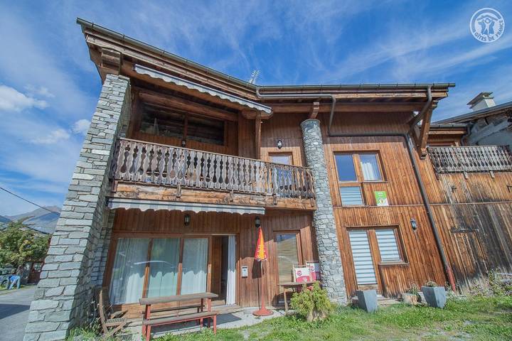 Gîte pour 6 personnes, avec terrasse à Bourg-Saint-Maurice