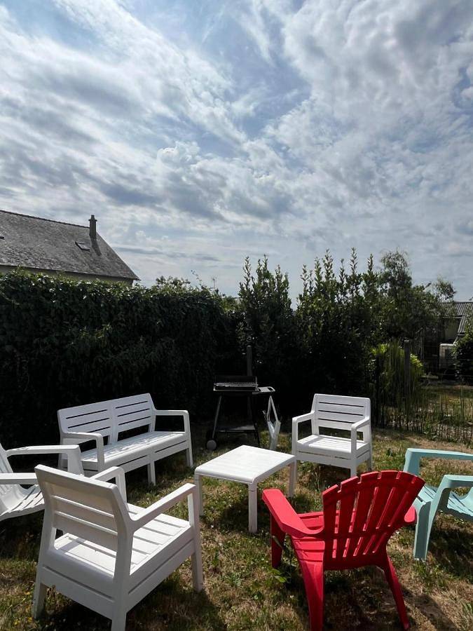 Location de vacances pour 7 personnes, avec terrasse ainsi que jardin et vue à Vitré - 2