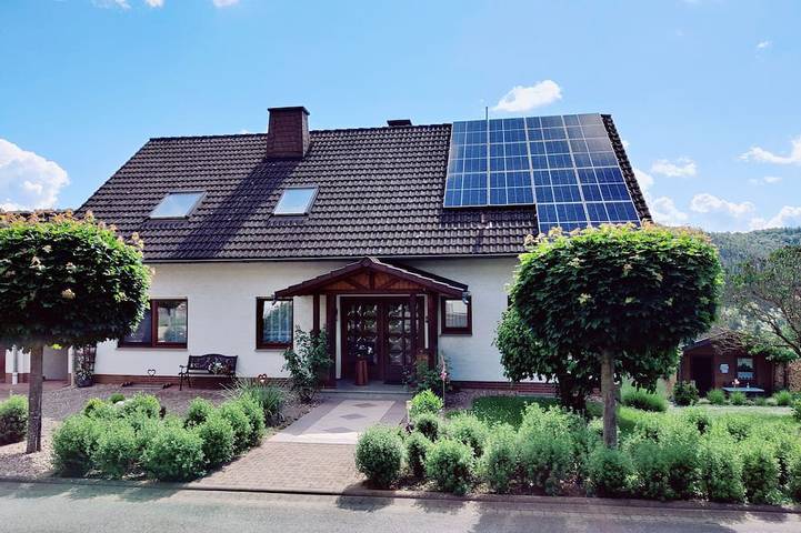 Ferienwohnung für 3 Personen, mit Garten und Terrasse am Edersee