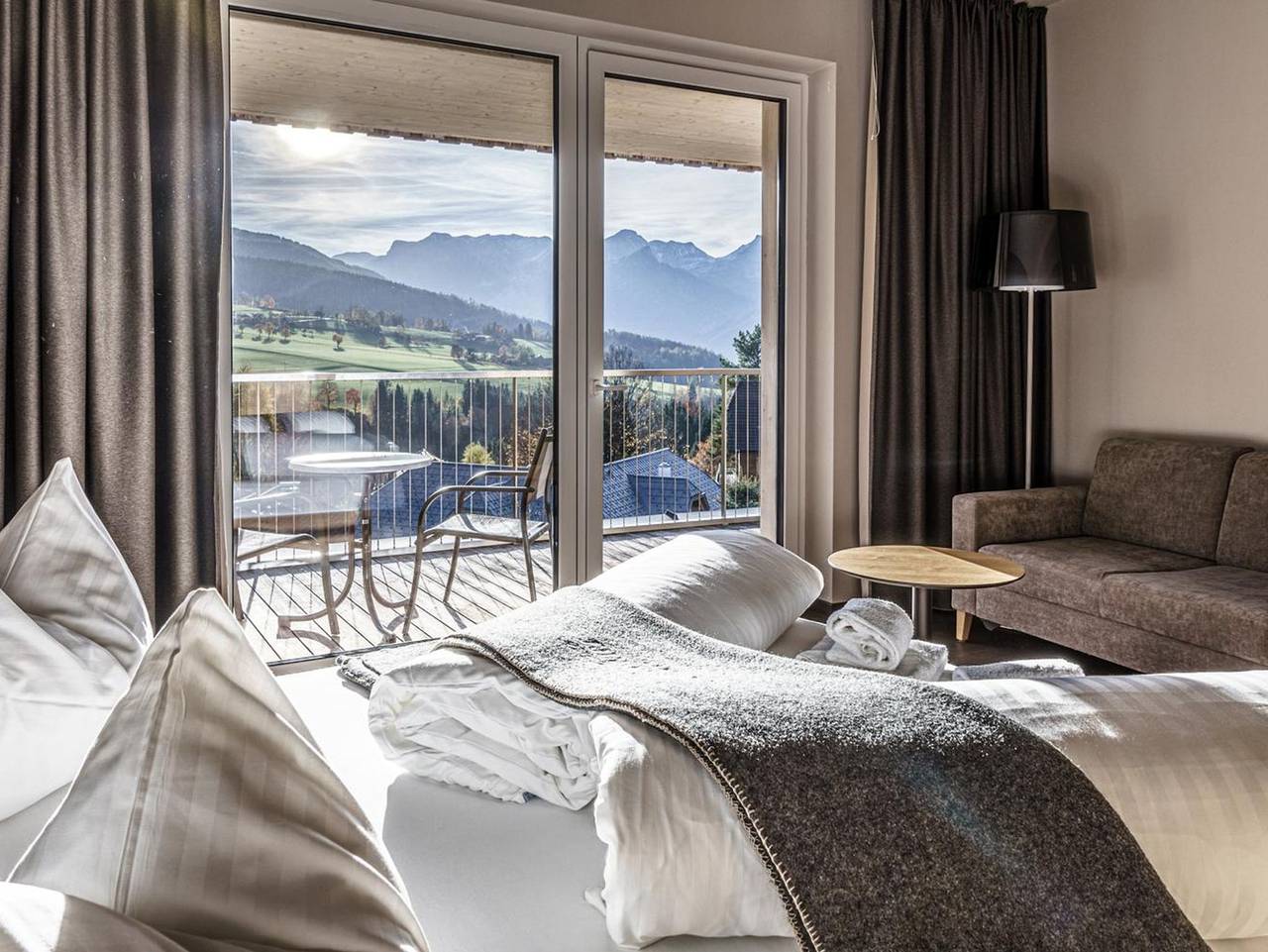 Landhotel Das Stocker - Doppelzimmer Panorama mit Dusche, Wc in Vorderstoder, Totes Gebirge