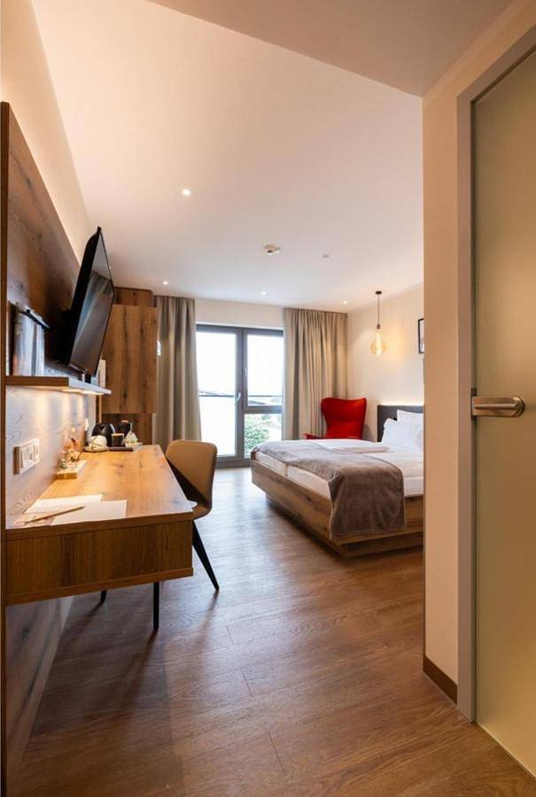 Hôtel pour 2 personnes, avec jardin et vue, adapté aux familles à Mommenheim - 3