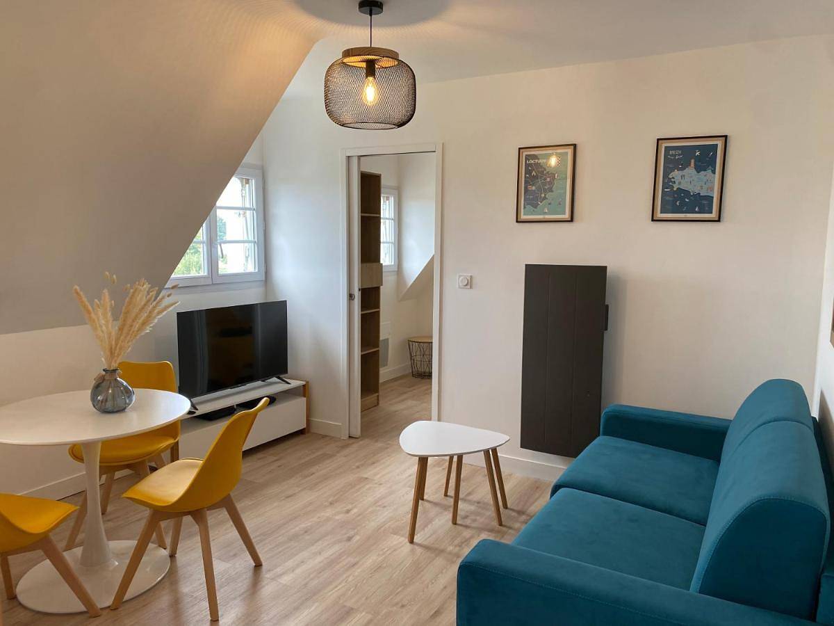 Appartement entier, La Brise Marine, calme, Océan, 350m plage in Loctudy, Côte de Cornouaille