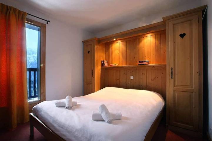 Ganze Wohnung, Bis 50m skipiste, fitness, schwimmbad, sauna, hammam, balkon, fernseher, schließfach für die skier in Oz, Nationalpark Écrins
