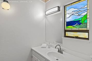 Vacation House for 8 Guests in Monterey County, Picture 1