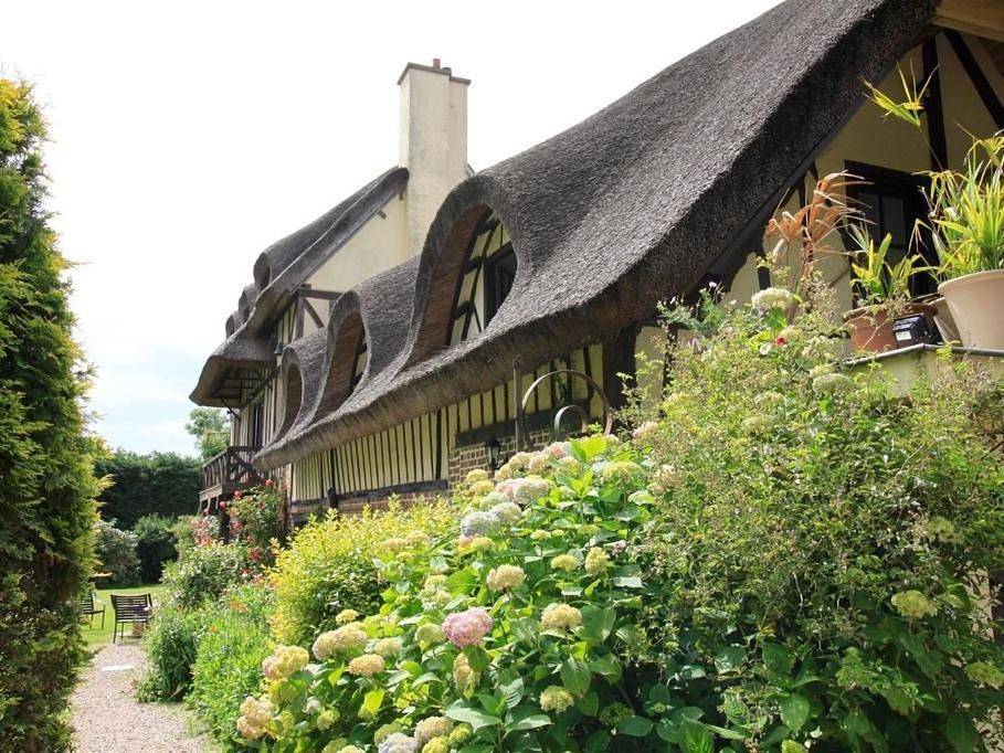 Les Hauts d'Etretat in Bordeaux-Saint-Clair, Région du Havre