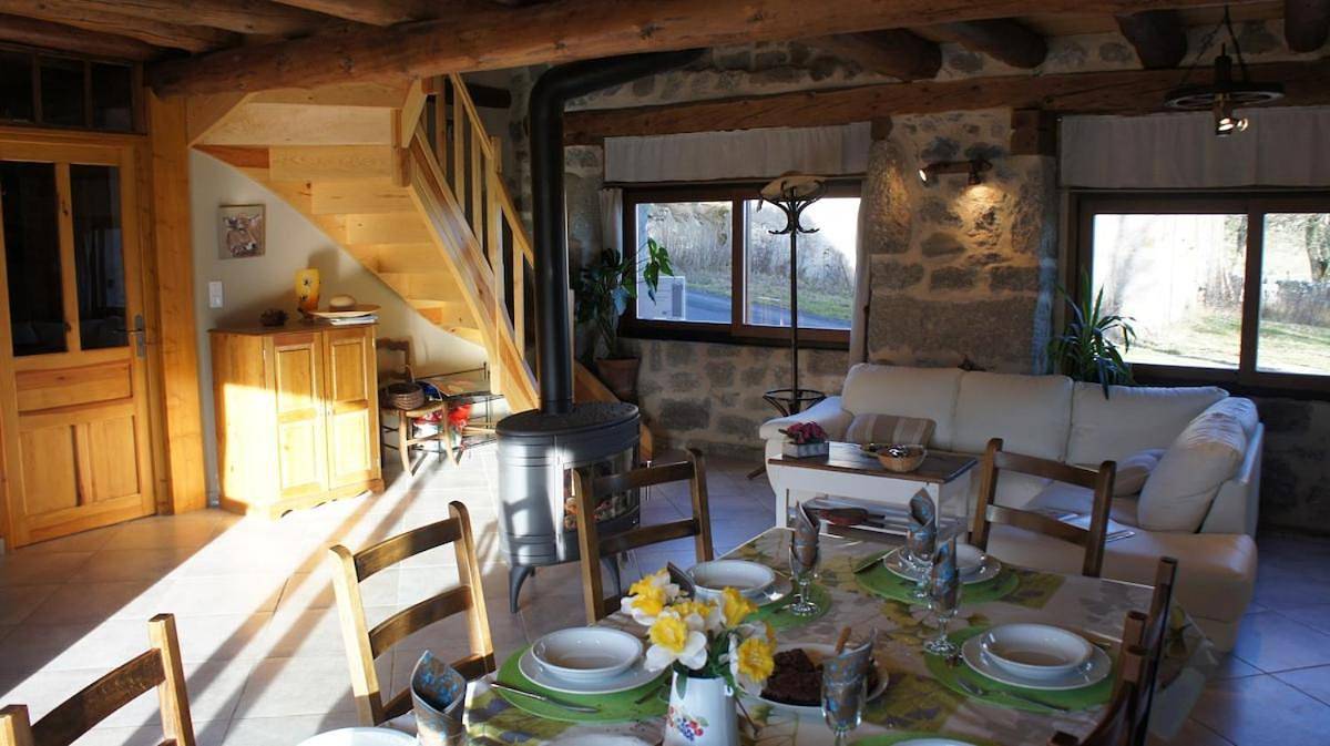 Promo d'été au gîte A l'Abri du Temps in Prinsuéjols, Prinsuéjols-Malbouzon