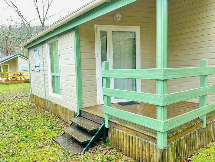 Location de vacances pour 4 personnes, avec piscine ainsi que jardin et vue à Lissac-sur-Couze - 2