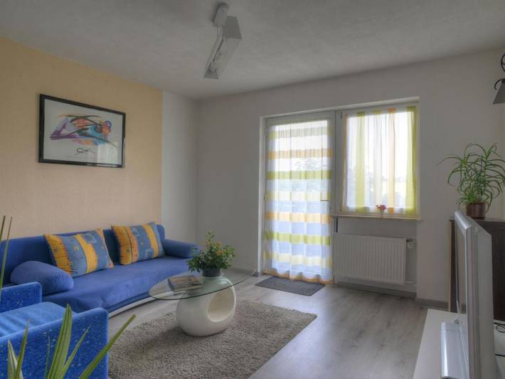 Ferienwohnung für 2 Personen, mit Balkon in Bromskirchen - 2