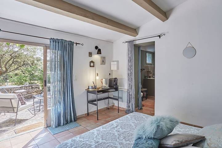 Location de vacances pour 16 personnes, animaux acceptés à Saint-Marc-Jaumegarde - 3