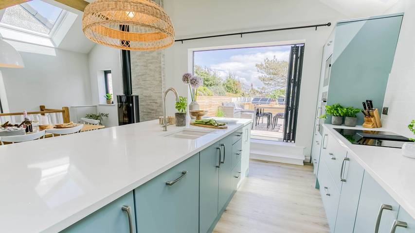 Cottage for 8 people, with garden, with pets in Rhosneigr