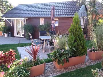 Gîte pour 4 personnes, avec terrasse ainsi que jardin et sauna à Sundhouse