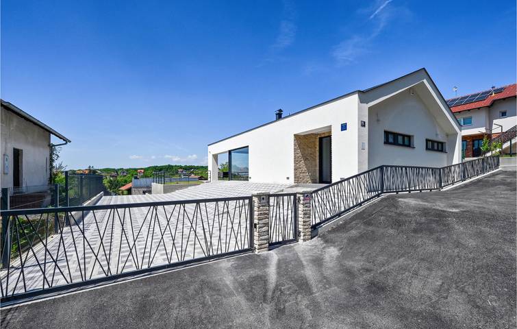 Modernes Apartment mit Pool und WLAN in der Nähe des Stadtzentrums von Dugo Selo in Dugo Selo, Zagreb und Umgebung