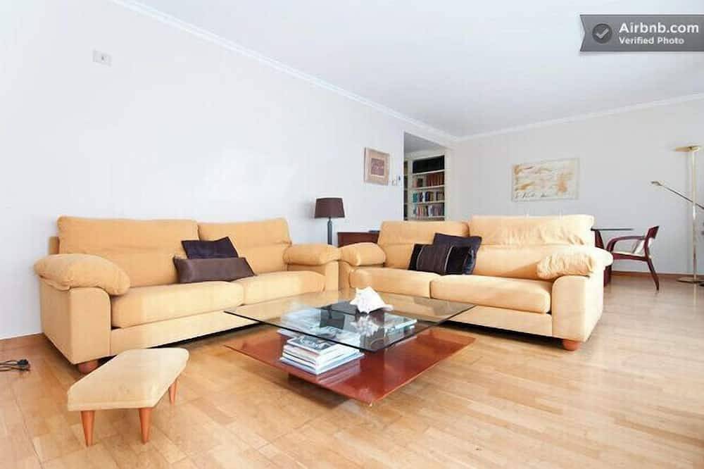 Ganze Wohnung, Erste Linie Strand. 6 Pax in Barcelona Zentrum, Barcelona