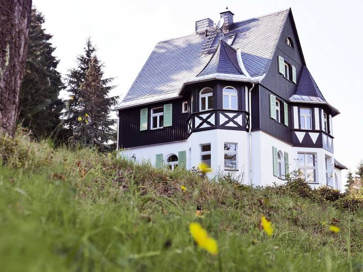 Ferienwohnung für 4 Personen, mit Ausblick und Garten, kinderfreundlich in Altenberg - 2