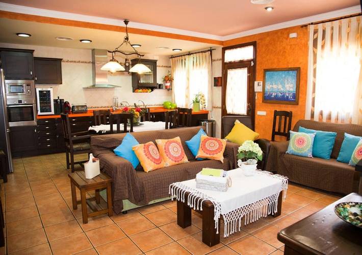Chalet para 8 personas, con Balcón y Terraza además de Jardín y Piscina en Delta del Ebro - 2