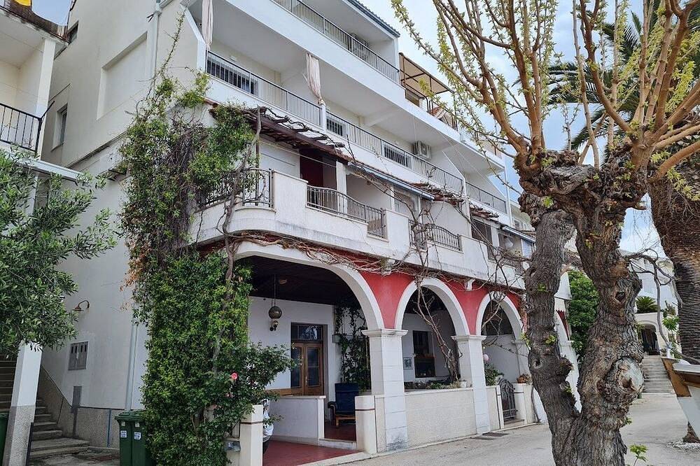 Appartement entier, Garçonnière prés de la plage Gornja Podgora, Makarska (As-21736-a) in Podgora (Split-Dalmatie), Makarska riviera