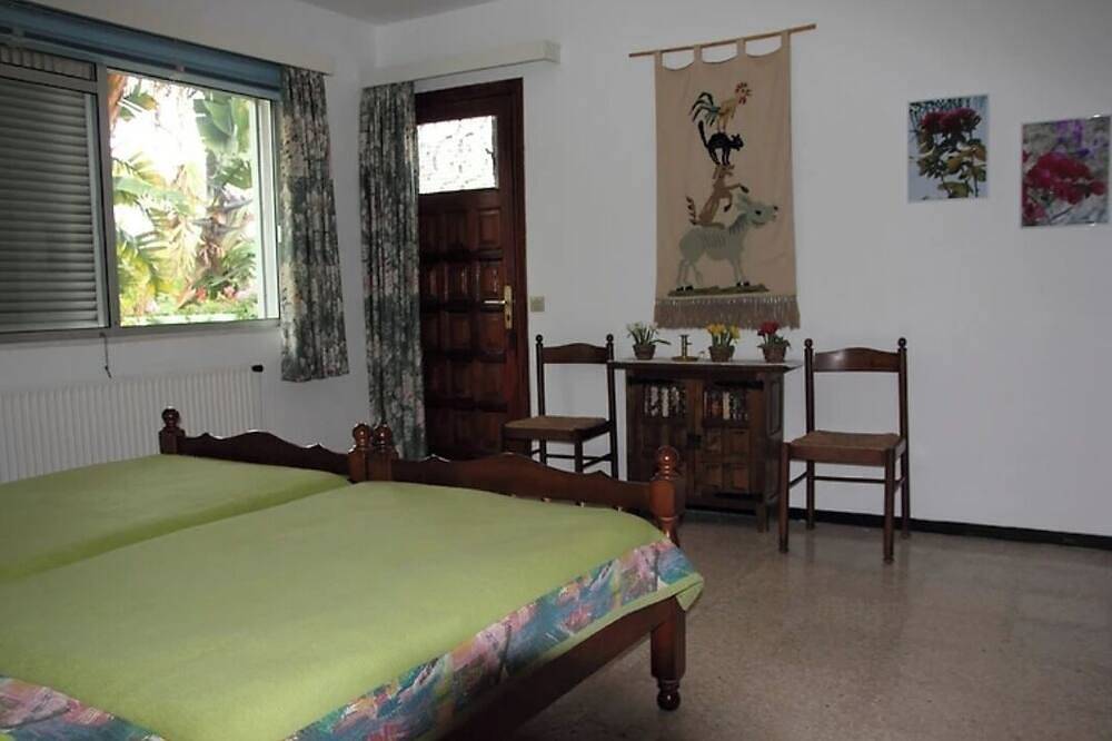 Komfortables Ferienhaus mit Pool und Meerblick in La Orotava in Risco Caido, La Orotava