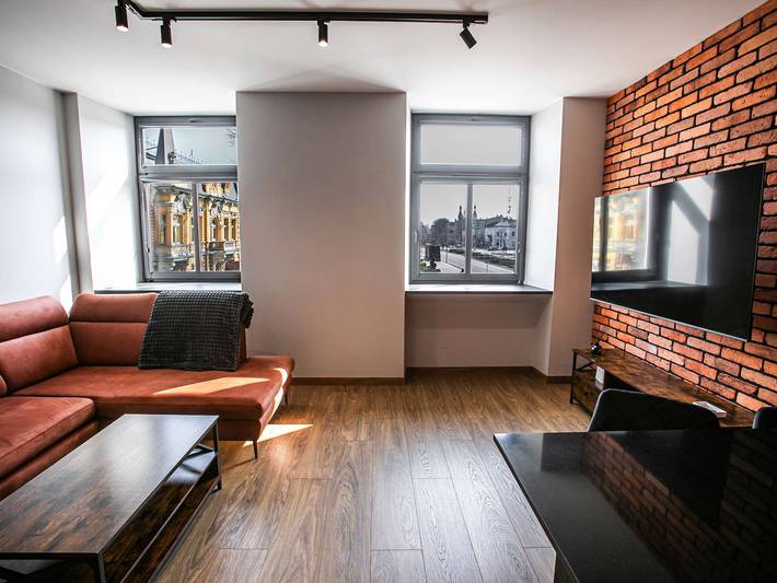Ganze Wohnung, Comfortable Apartment | Close to Ice Arena | Parking. in Tomaszów Mazowiecki, Region Lodz