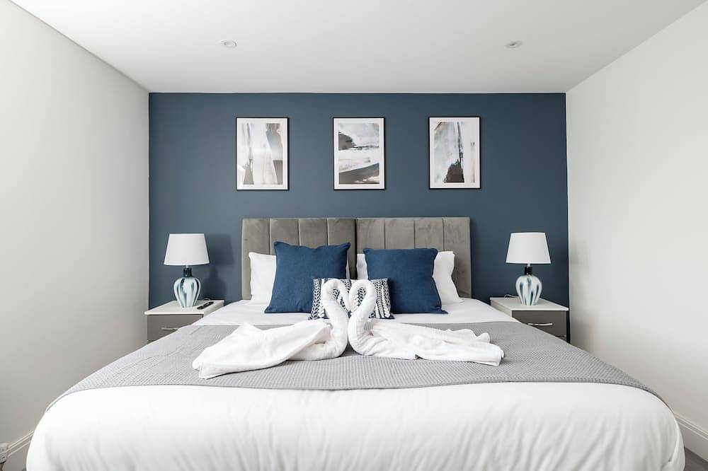 Ganze Wohnung, Modern 4Br | Parking | Wifi | Family & Work in Milton Keynes, Südostengland