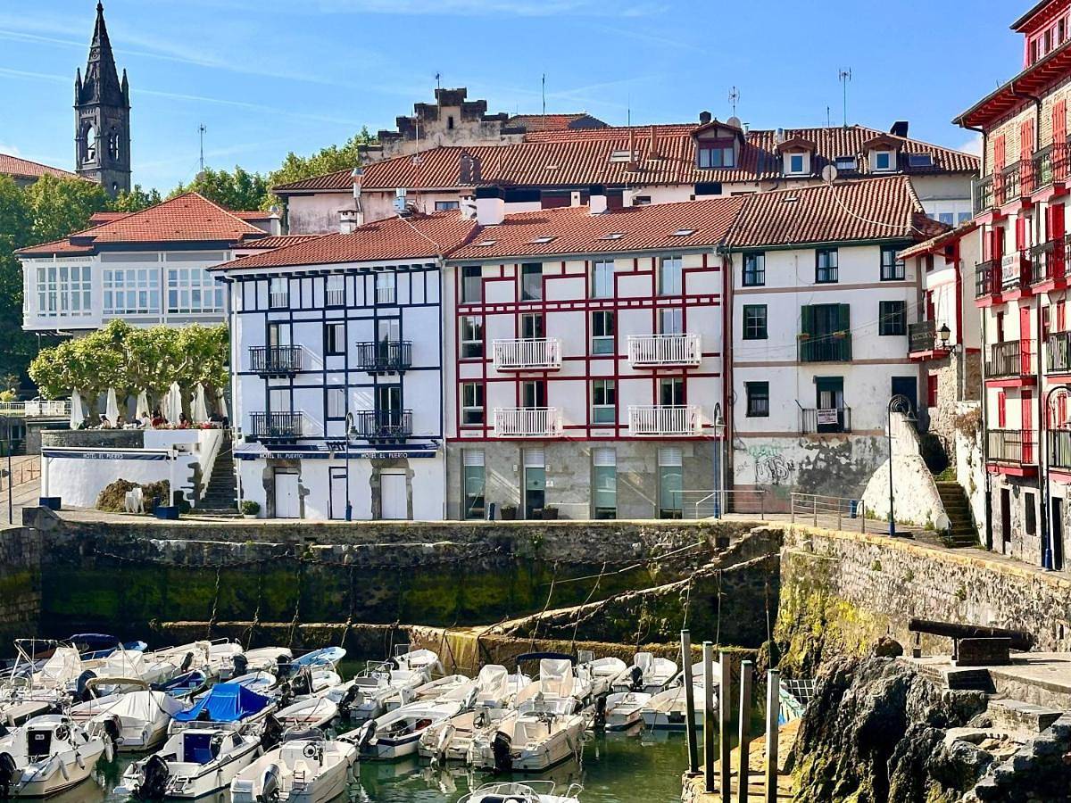Standard Studio in Laidatxu (Mundaka), Mundaka