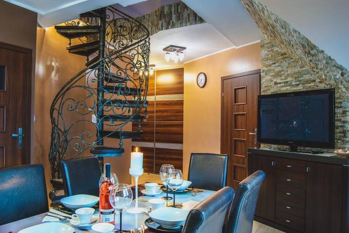 Ferienwohnung für 8 Personen, mit Ausblick und Balkon sowie Seeblick, kinderfreundlich - 1