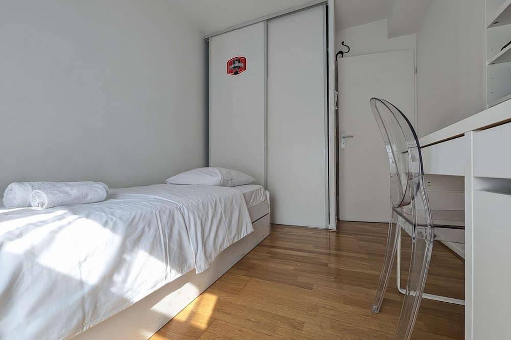 Ganze Wohnung, Chic and comfortable apartment with parking in Asnières-sur-Seine, Hauts-de-Seine