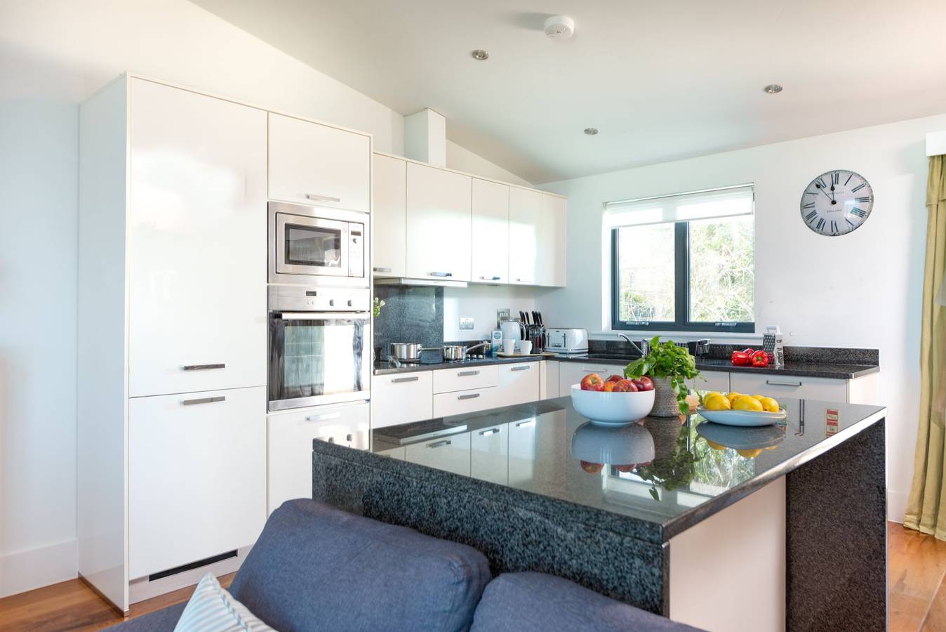 Entire holiday apartment, 3 Porthminster Mews in St. Ives, Cornwall