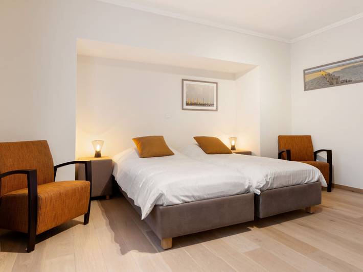 Ferienhaus für 11 Personen, mit Terrasse und Sauna, kinderfreundlich in De Panne - 3