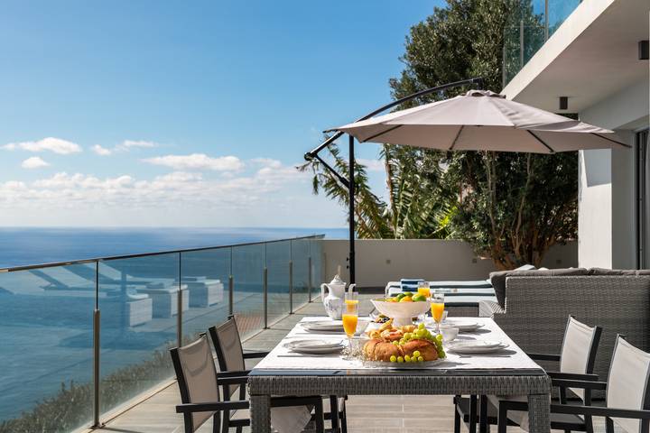 Villa für 6 Personen, mit Garten und Meerblick sowie Pool - 1