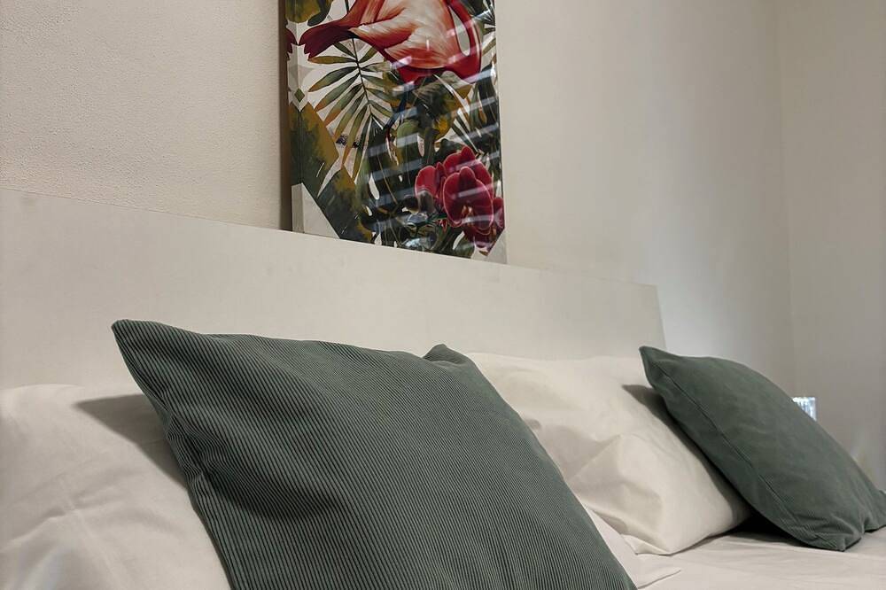 Geheel appartement, Rossini Soul Residence in Novara, Provincie Novara