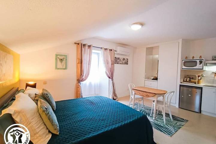 Location de vacances pour 10 personnes, avec jardin à Duravel - 2